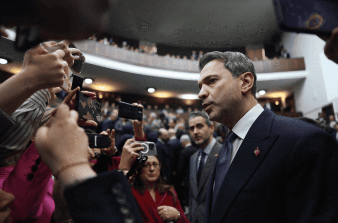 Bakan Bayraktar: Orta Doğu’daki Gelişmeler Türkiye’de Enerji ve Yakıt Arzını Etkilemiyor
