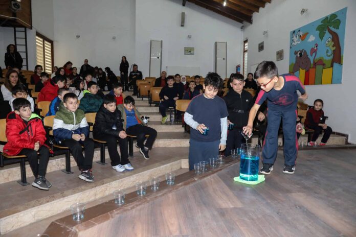 Bursa'da Öğrencilere Su Tasarrufu ve Ekosistem Üzerine Uygulamalı Eğitim Düzenlendi