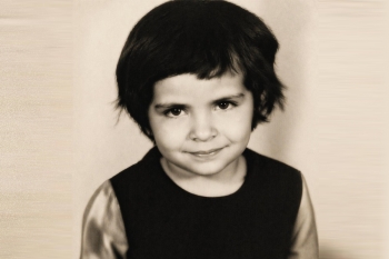 Başkan Ayşe Ünlüce, 23 Nisan’da Çocukluk Fotoğraflarıyla Kutlama Yaptı