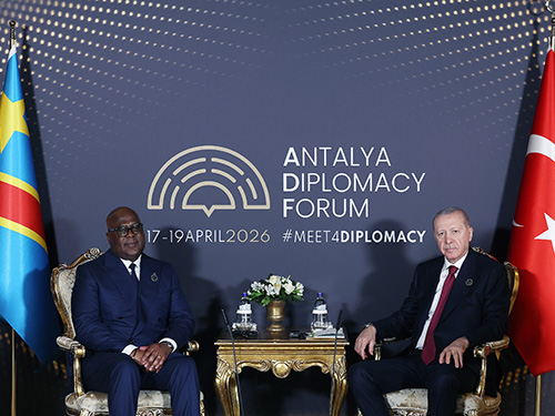 Cumhurbaşkanı Erdoğan, Kongo Demokratik Cumhuriyeti Cumhurbaşkanı Tshisekedi ile Antalya Diplomasi Forumu kapsamında buluştu