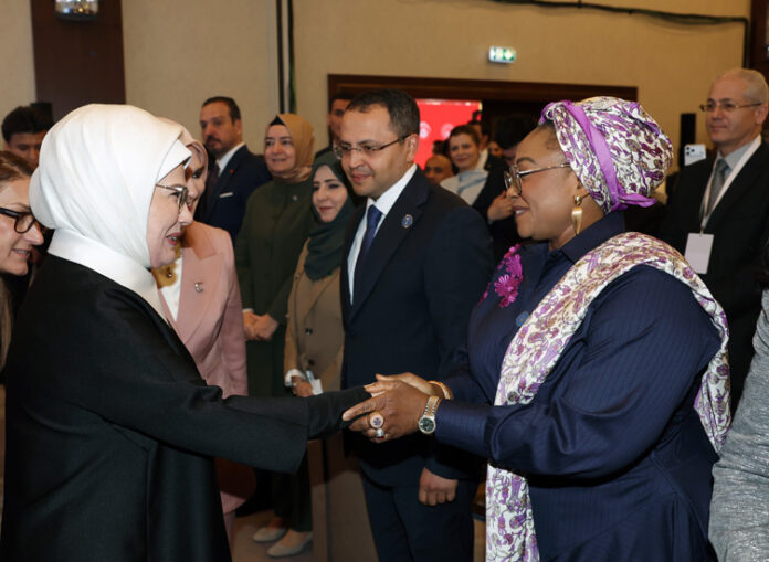 Emine Erdoğan: Dijital Ortamda Çocukların Korunması İçin Uluslararası İş Birliği Gerekli