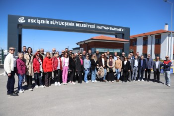 Eskişehir’de Muhtarlar Hayvan Bakımevi ve Atık Bertaraf Tesisini Denetledi
